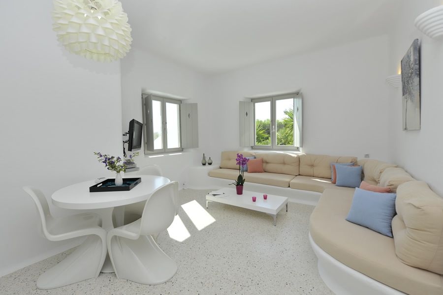 ''ANGELS VILLAS PAROS''