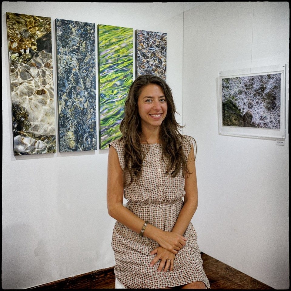 Melissa Vlahos artist, answers in our questions.