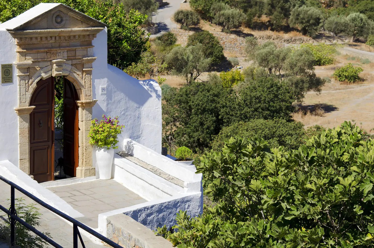 Villa Melenos: An Exclusive Retreat Above the Timeless Beauty of Lindos